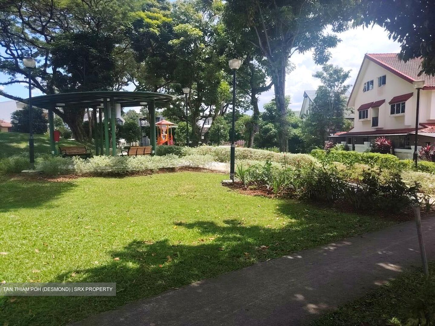 Ang Mo Kio Avenue 5 (D20), Terrace #495615861